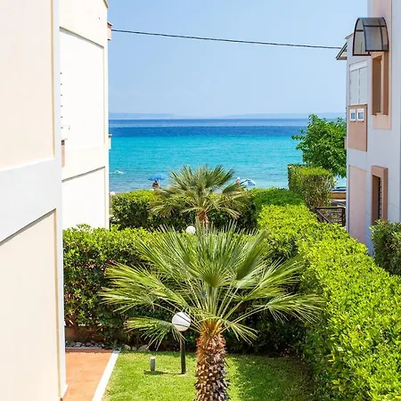 Alexandros Apartment Polychrono