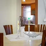 Alexandros Apartament *