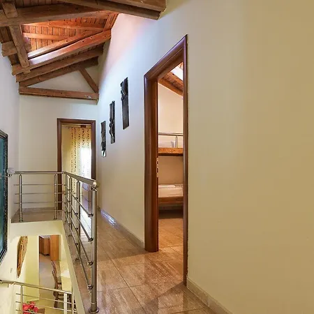 Alexandros Apartamento